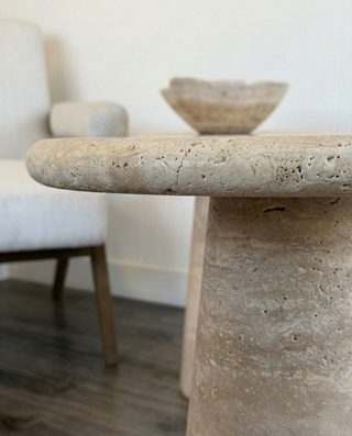 🪨 THALEA | Traverten Yan Sehpa