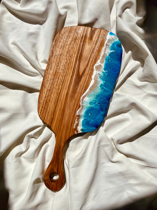 🌊 Klasik– El Yapımı Epoksi  Sunum Tahtası