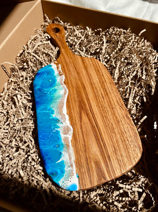 🌊 Klasik– El Yapımı Epoksi  Sunum Tahtası