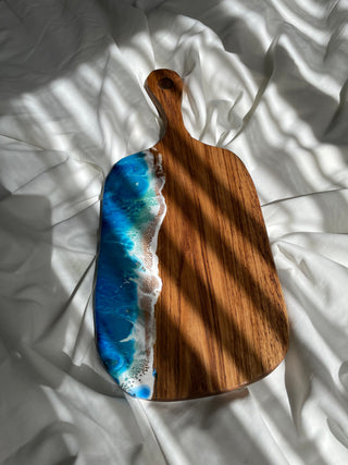 🌊 Klasik– El Yapımı Epoksi  Sunum Tahtası